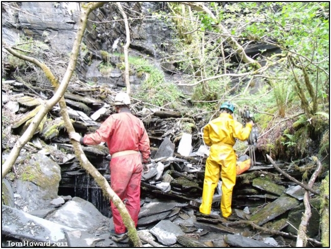 The random outbreak into quarry