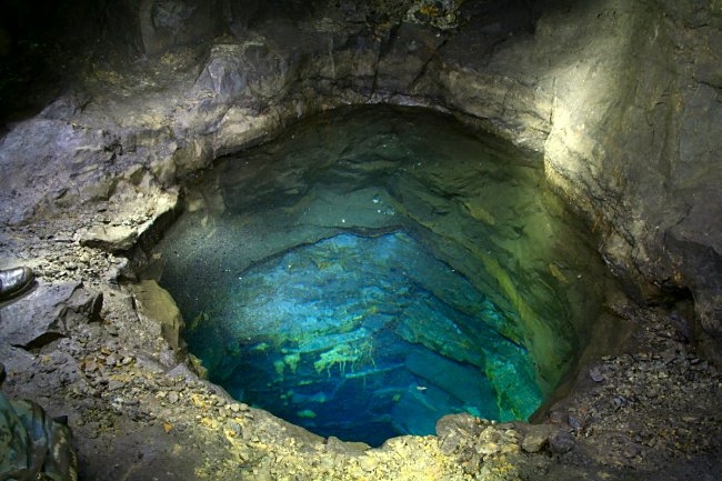 Blue pool part of lower flooded workings