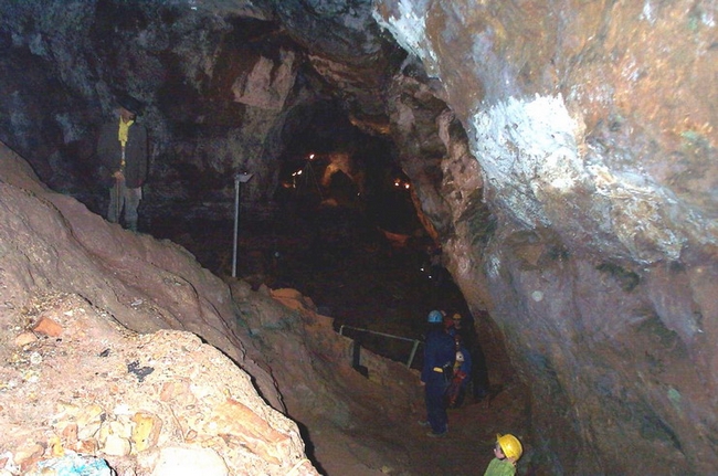 Approaching the bridge
