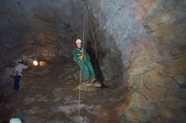 Demonstrating rope techniques