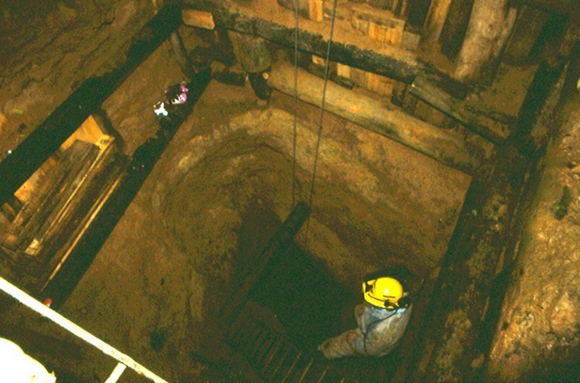 Looking down Temple Shaft