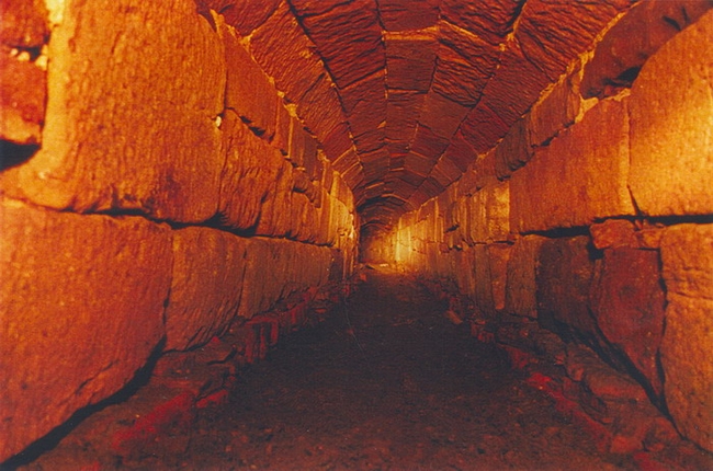 Another section of culvert made of stone blocks on brick footings.