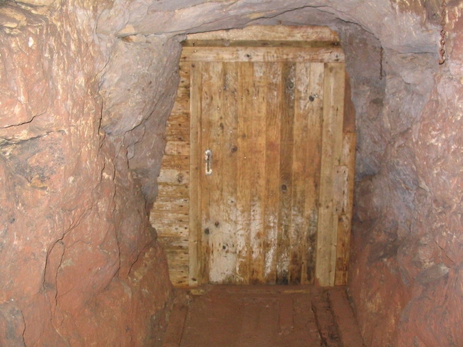 Reconstructed air door