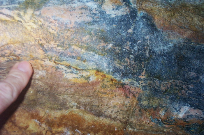 A close-up of the vein material in Engine
Vein mine showing the blue/grey copper sulphide ores